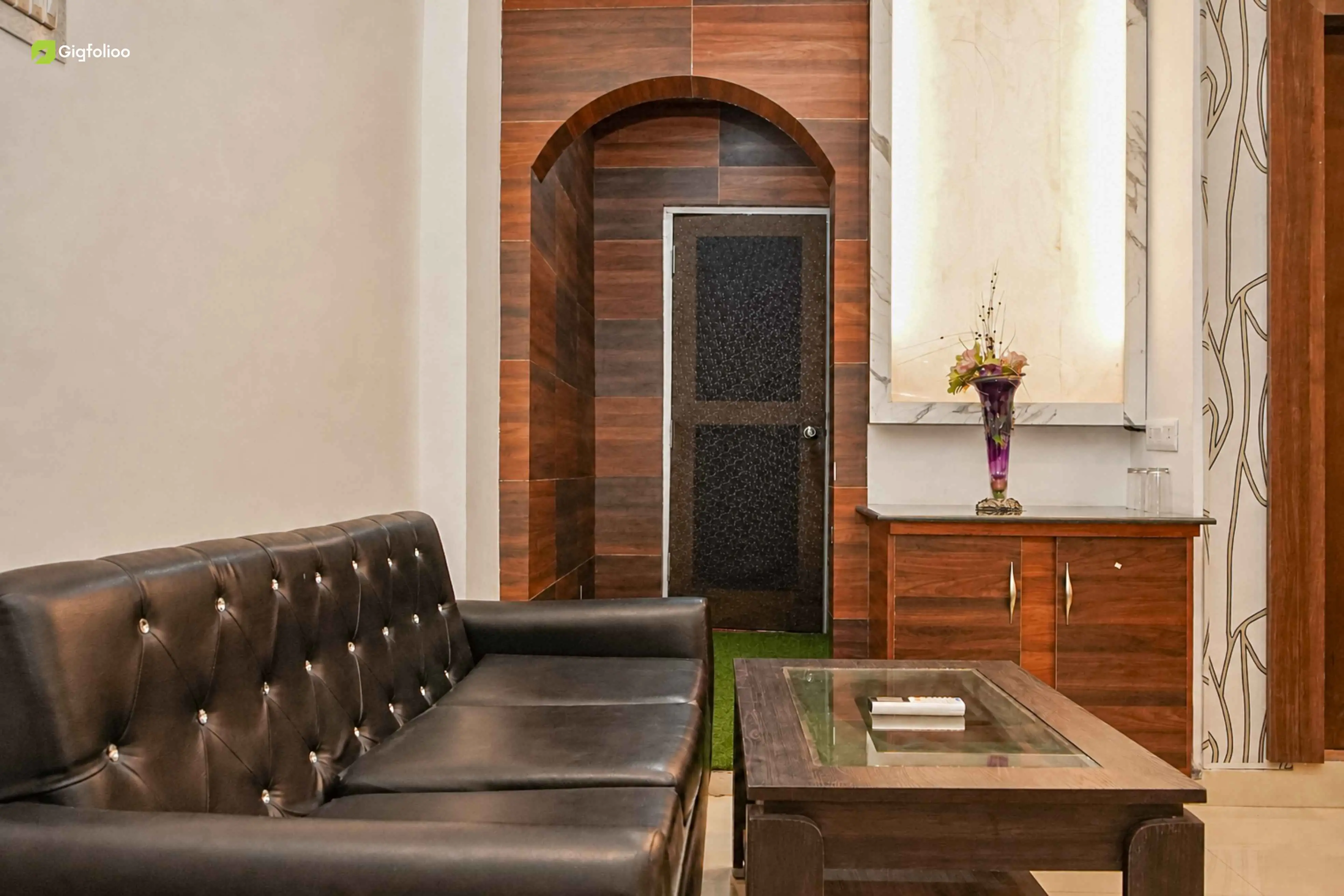 Badam Deluxe Family Room photograph 5