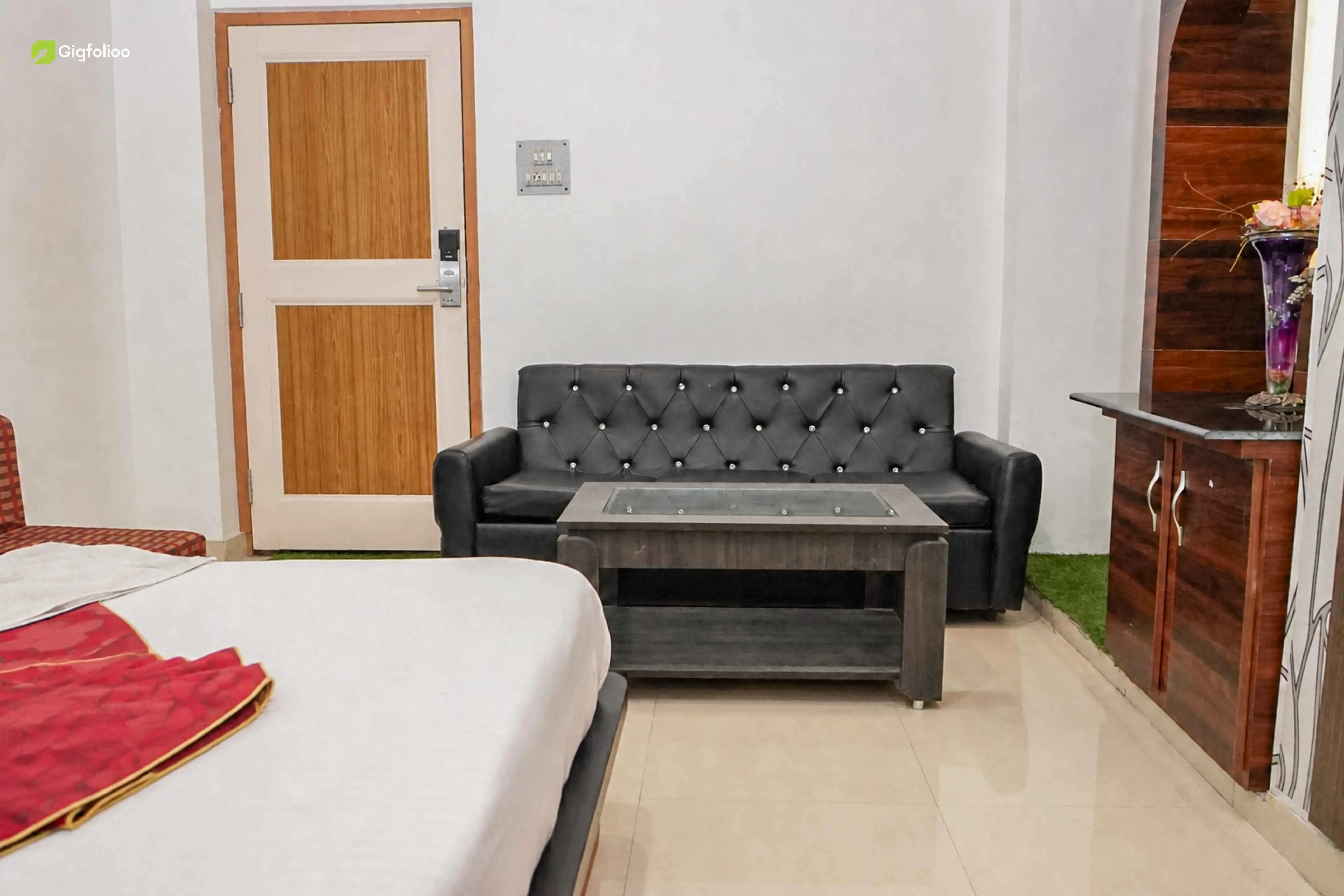 Badam Deluxe Family Room photograph 12