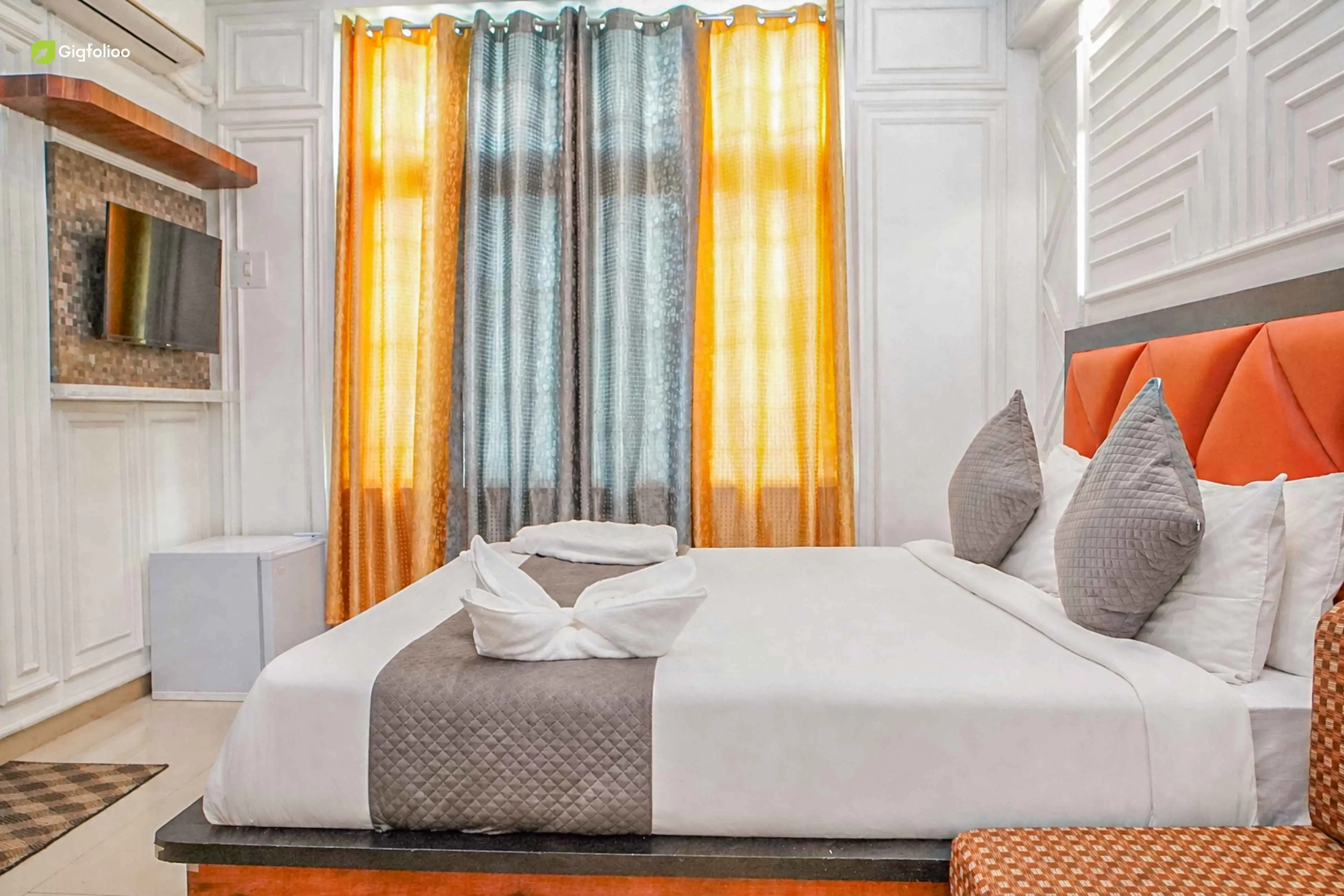 Nargis Deluxe Room at Al-Zahoor In - gallery view 2