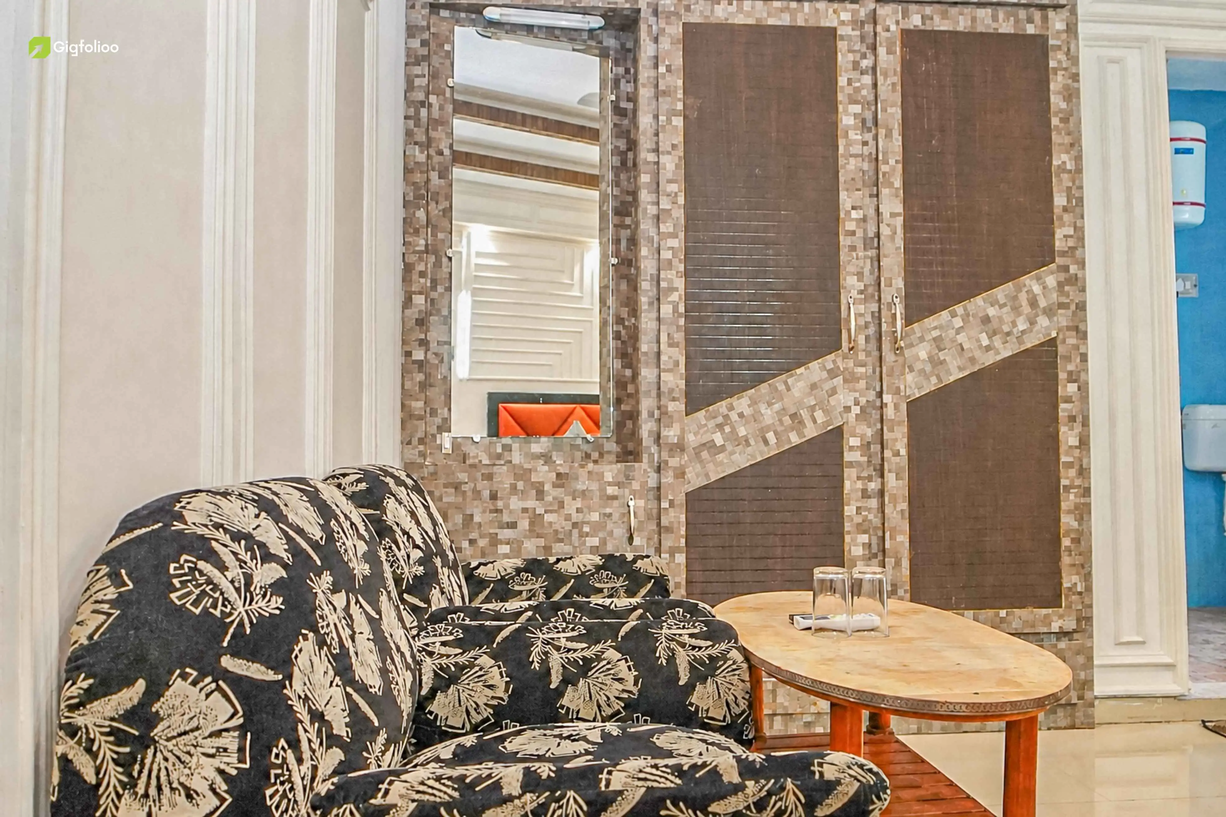 Nargis Deluxe Room photograph 9
