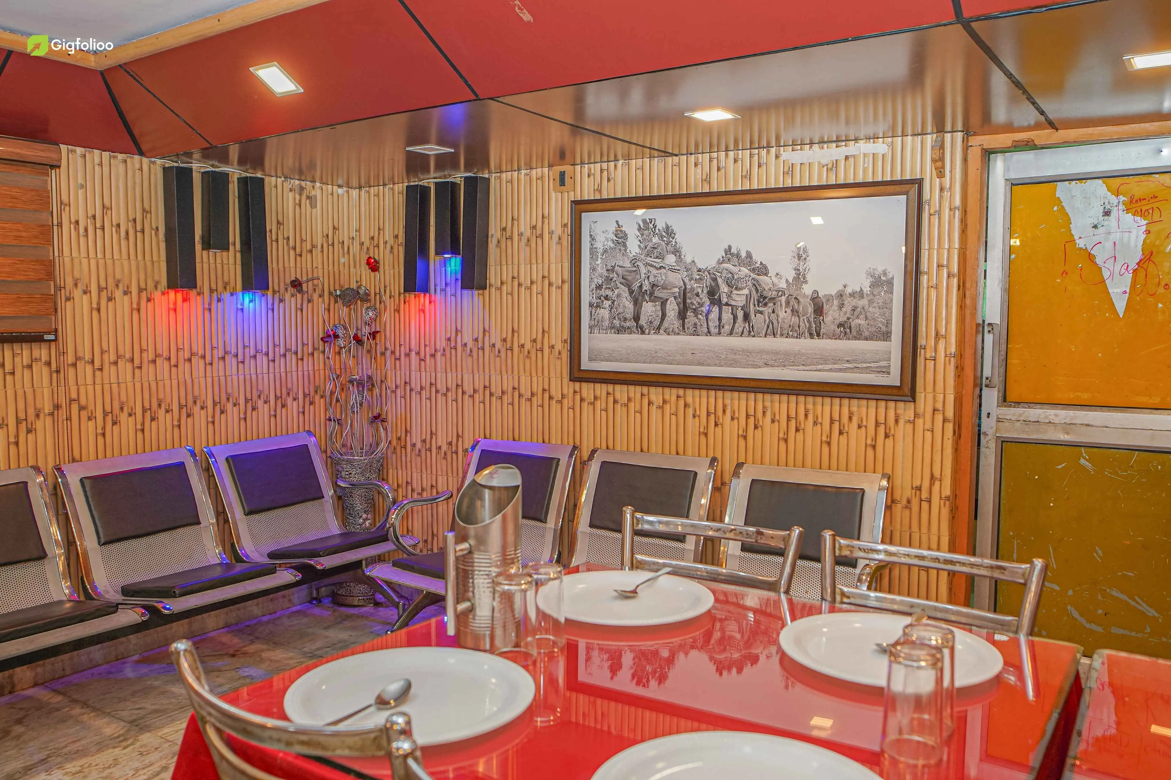 Restaurant photograph 7