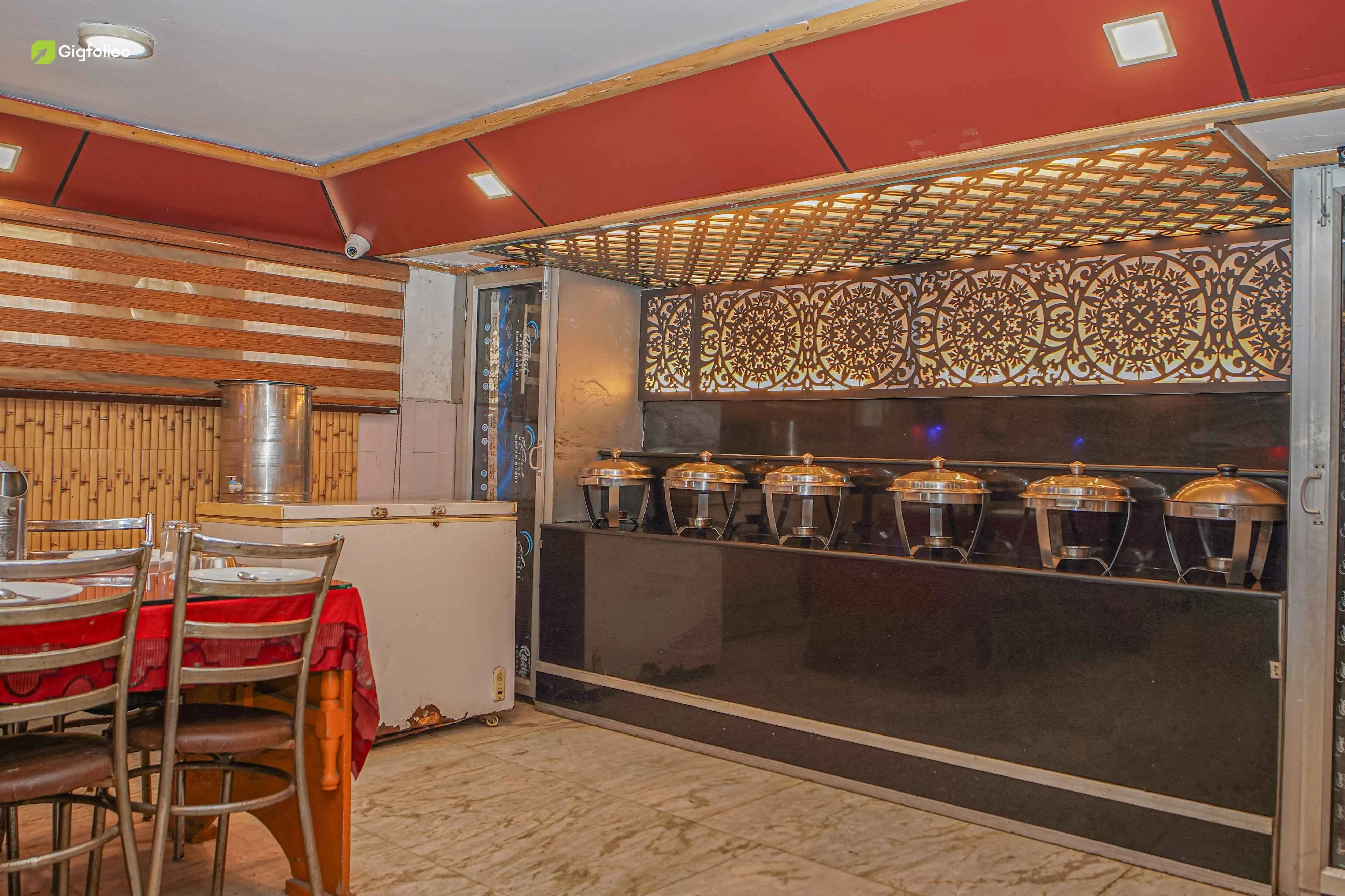 Restaurant at Al-Zahoor In