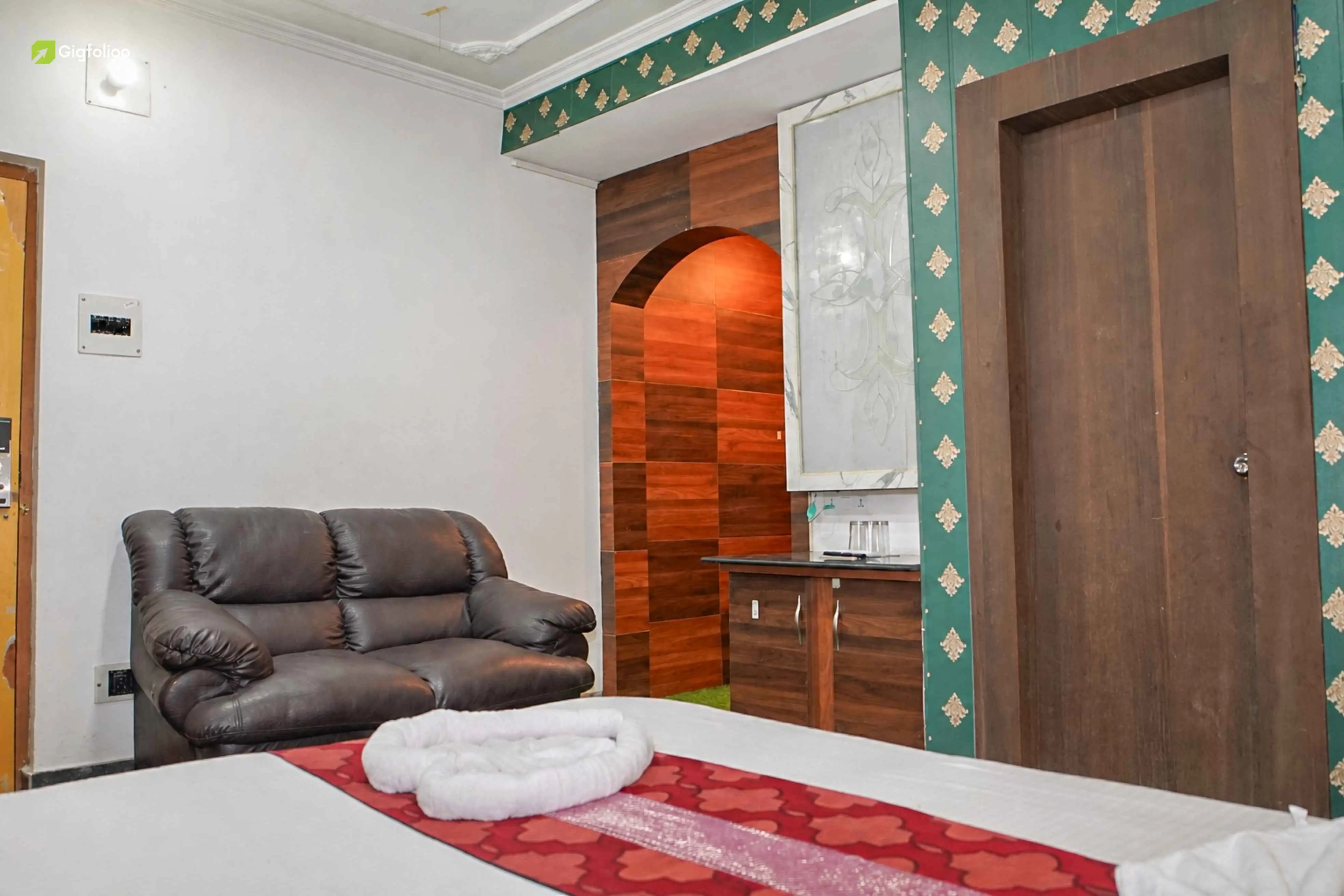 Wular Deluxe Family Room photograph 5
