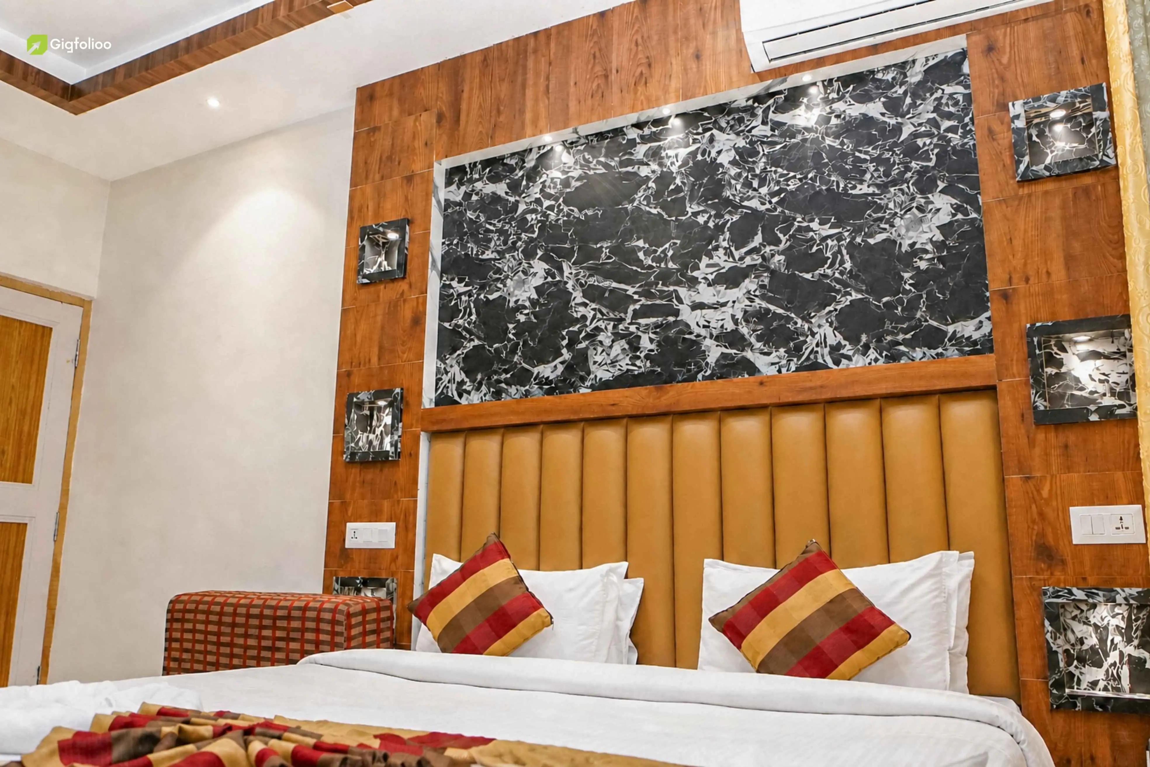Zabarwan Deluxe Room photograph 6